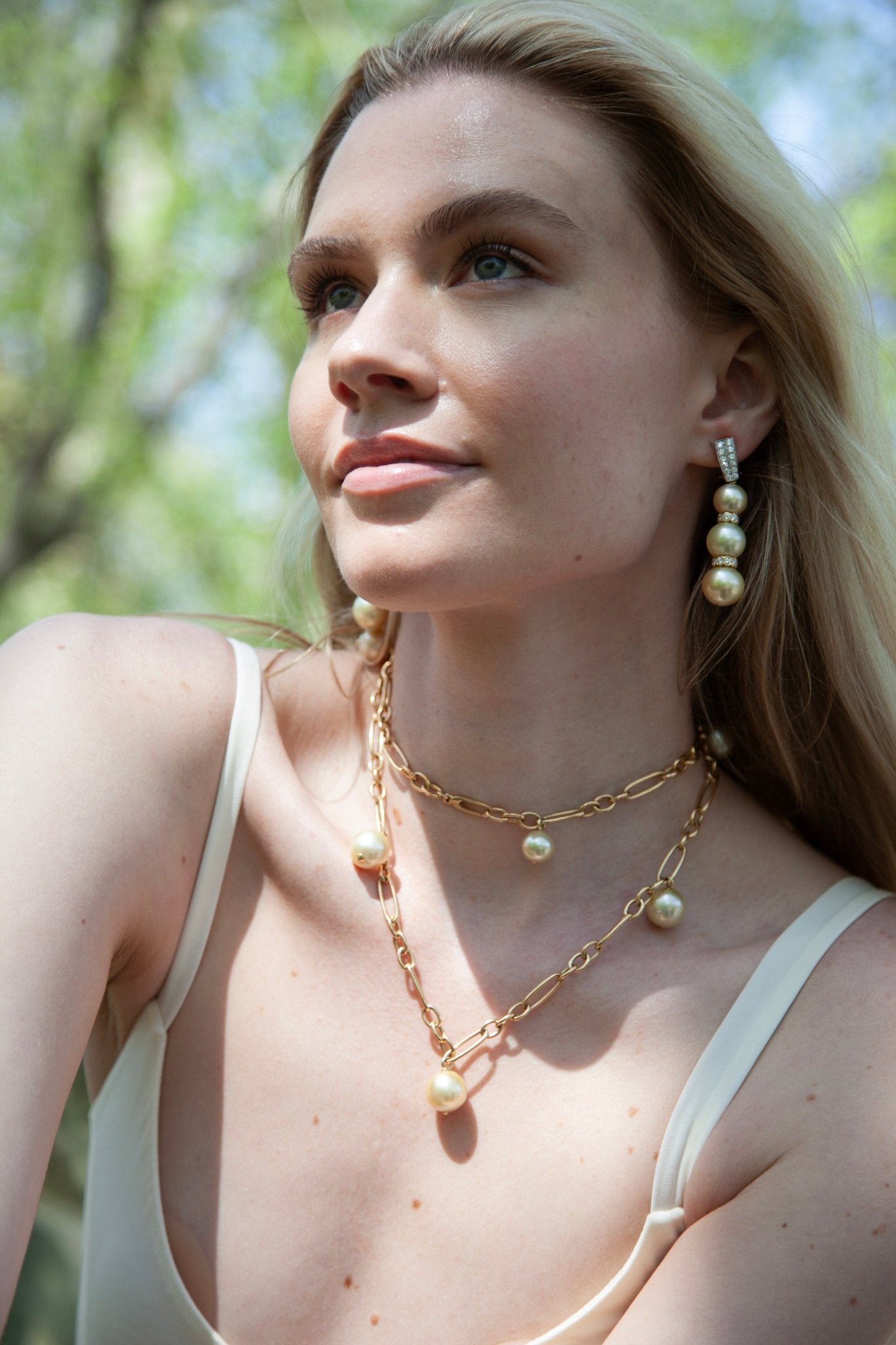 Diamond Pearl CascadeAnne Baker