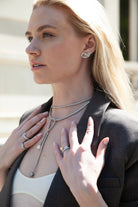 Les AilesAnne Baker