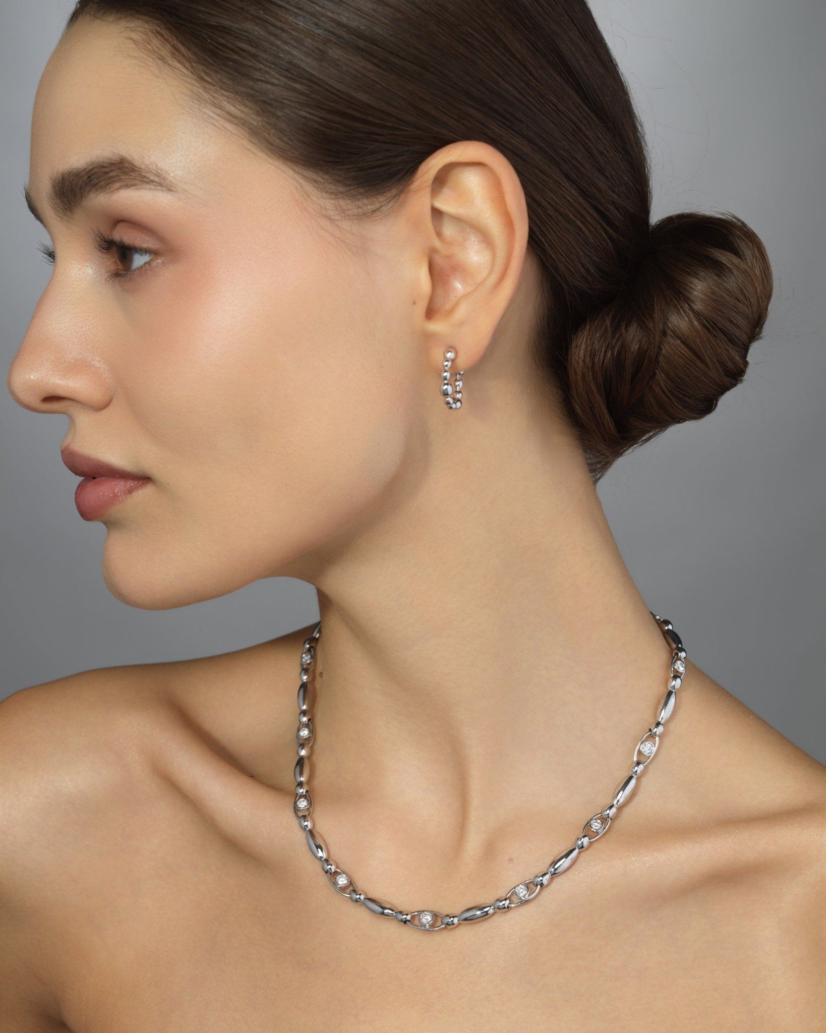 Signature Splash HoopsAnne Baker