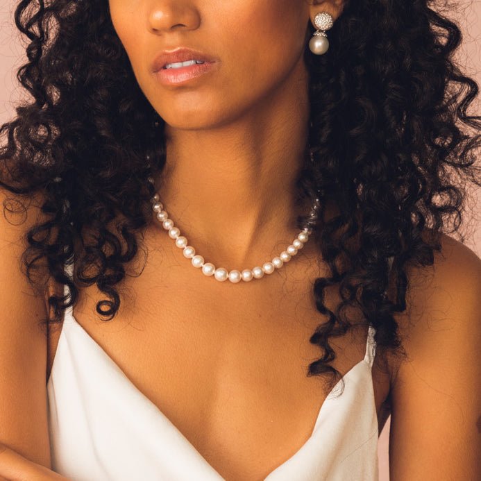 Les Bon BonsAnne Baker