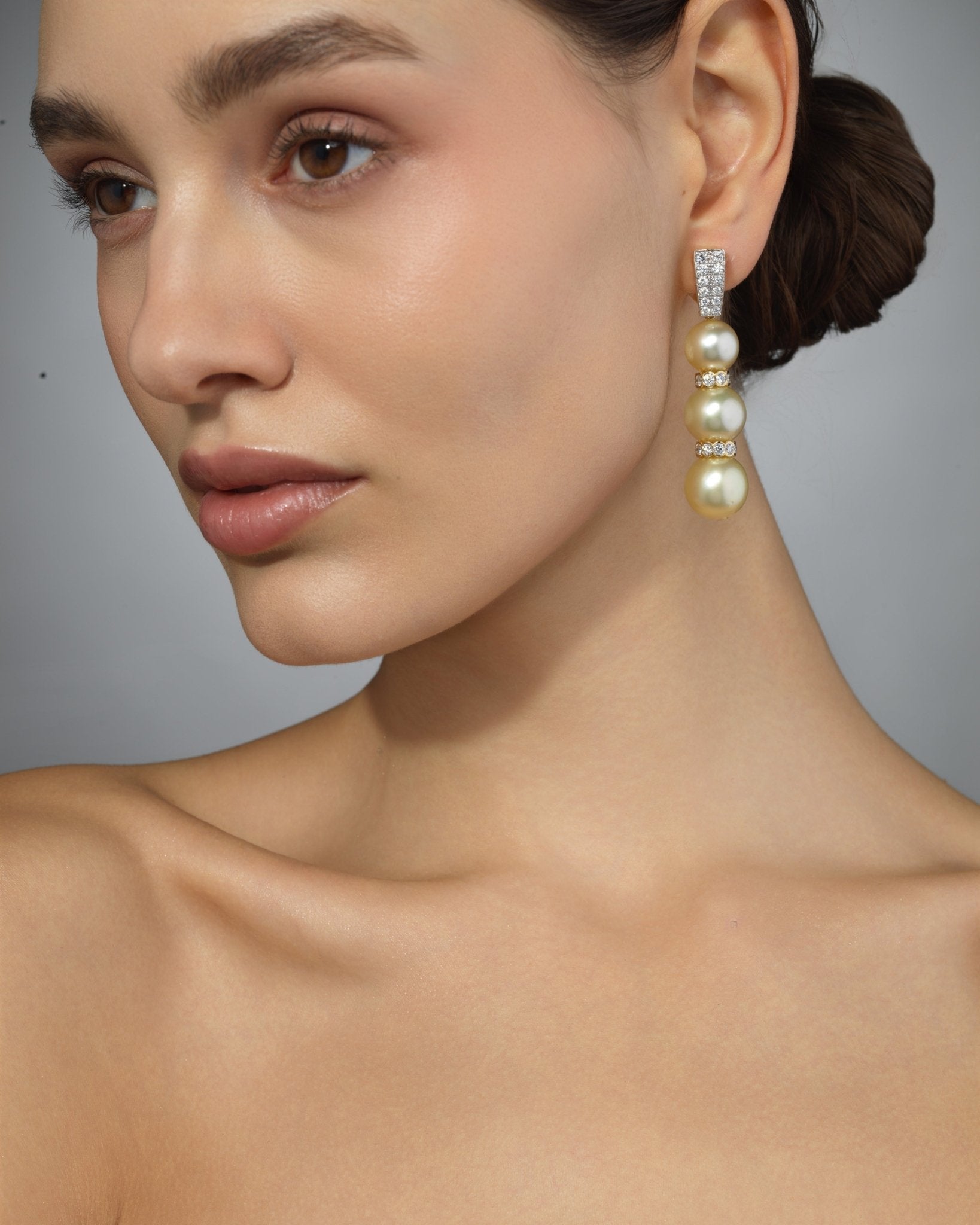 Diamond Pearl CascadeAnne Baker